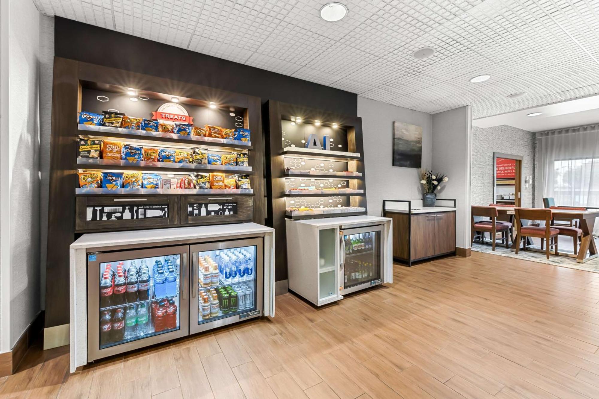 Hampton Inn Florence Midtown Near University Of North Alabama Exterior foto